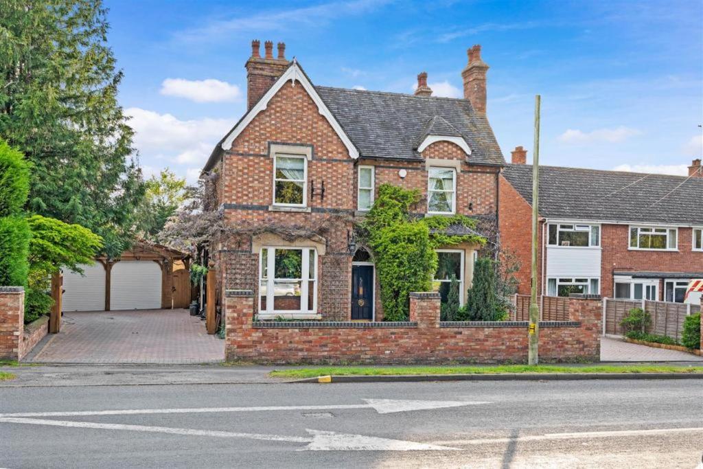 The Corner House, 36, Broadway Road, Lägenhet Evesham Exteriör bild